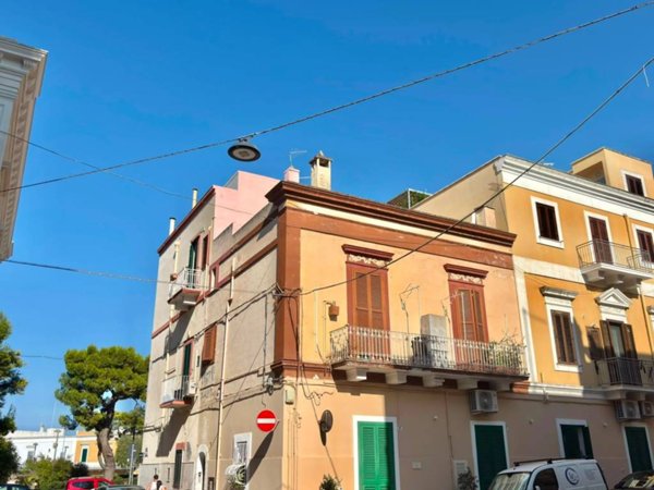 appartamento in vendita a Monopoli in zona Centro Storico