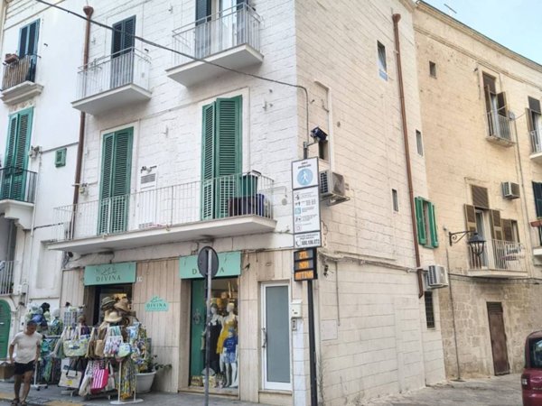 appartamento in vendita a Monopoli in zona Centro Storico