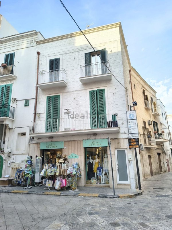 appartamento in vendita a Monopoli in zona Centro Storico