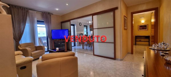 appartamento in vendita a Monopoli in zona Grotta dell'Acqua