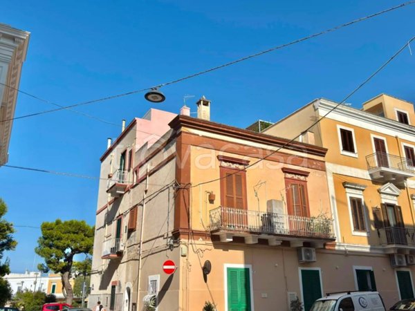 appartamento in vendita a Monopoli in zona Centro Storico