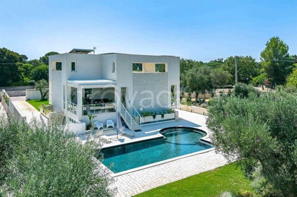 casa indipendente in vendita a Monopoli in zona Cozzana