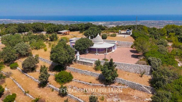 casa indipendente in vendita a Monopoli in zona Cristo delle Zolle