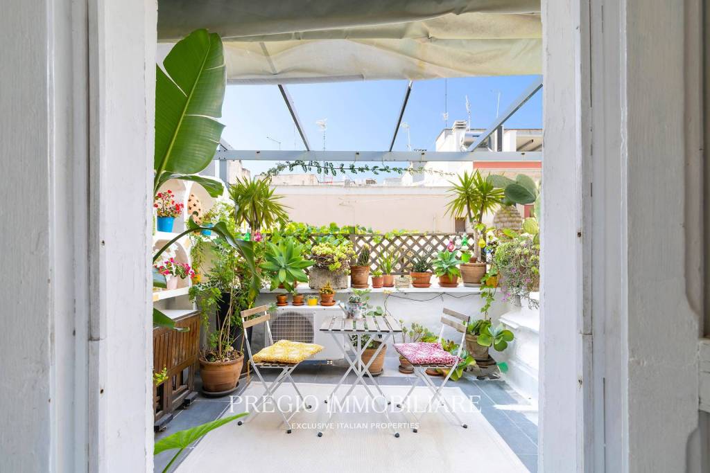 casa indipendente in vendita a Monopoli in zona Centro Storico