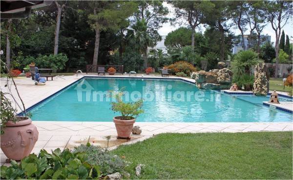 casa indipendente in vendita a Monopoli in zona Cozzana