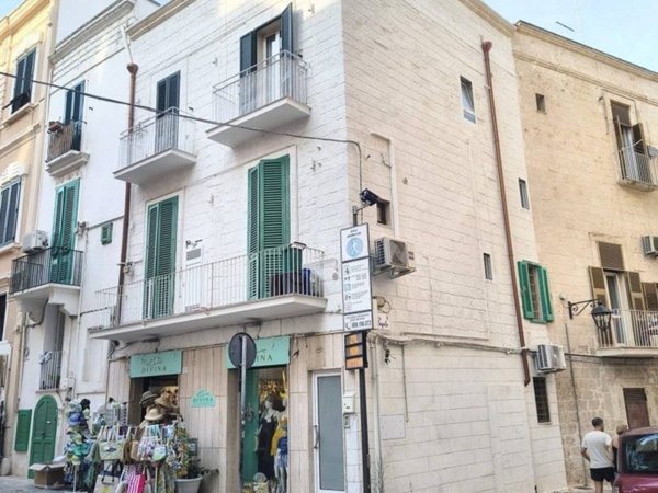 appartamento in vendita a Monopoli in zona Centro Storico