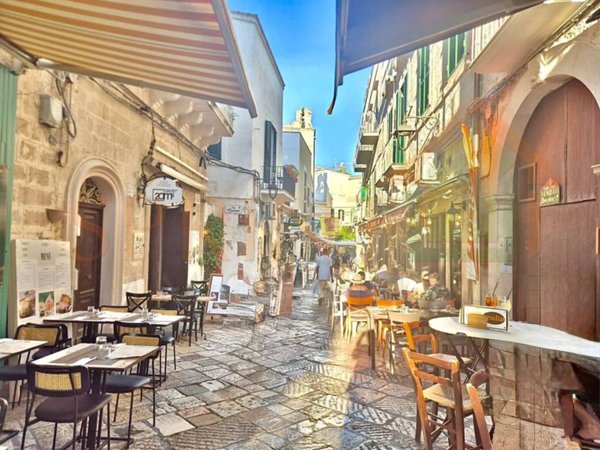 appartamento in vendita a Monopoli in zona Centro Storico