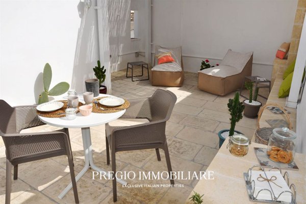 casa indipendente in vendita a Monopoli in zona Centro Storico