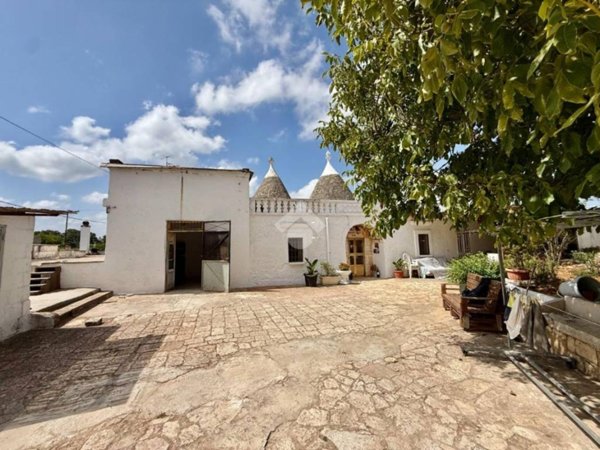 casa indipendente in vendita a Monopoli in zona Cristo delle Zolle