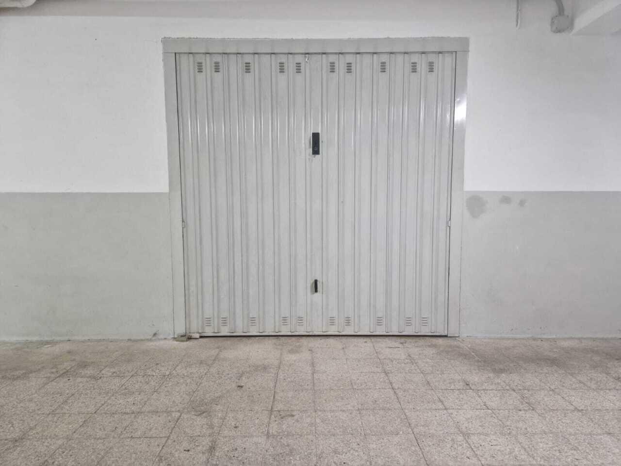 box auto in vendita a Monopoli