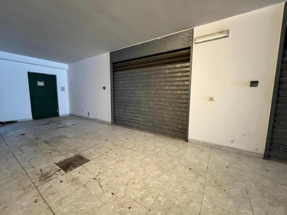 intera palazzina in vendita a Monopoli