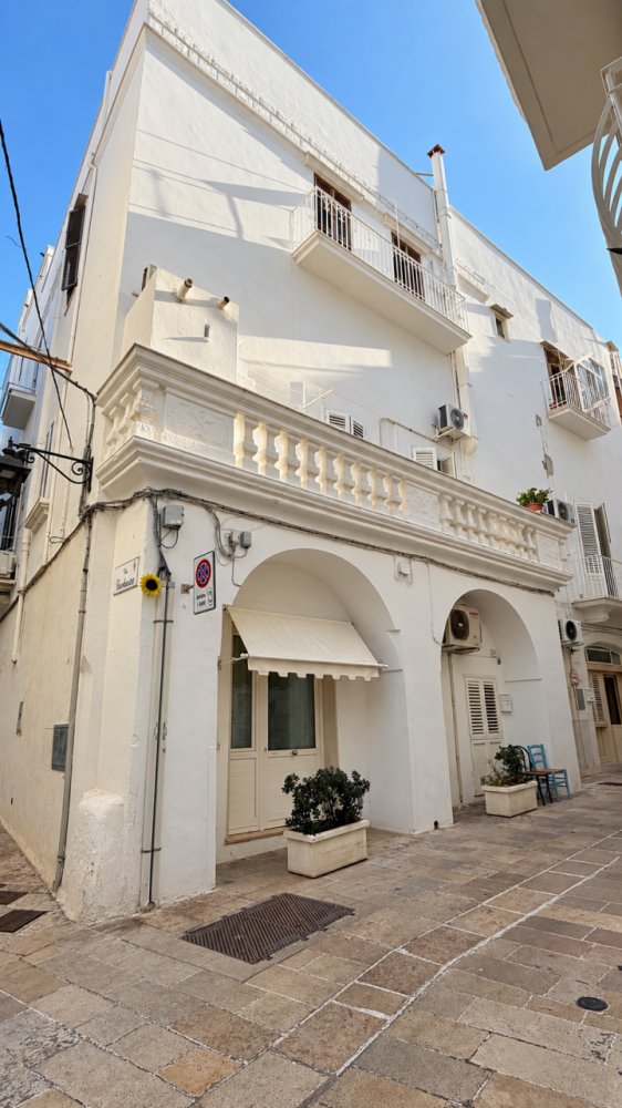 appartamento in vendita a Monopoli in zona Centro Storico