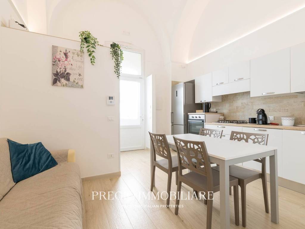 appartamento in vendita a Monopoli in zona Centro Storico