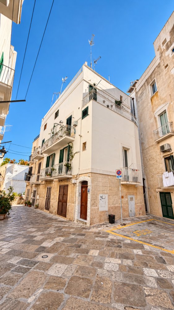 appartamento in vendita a Monopoli in zona Centro Storico