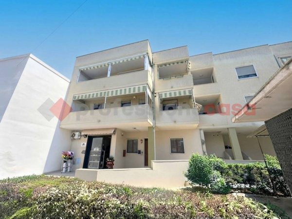 casa indipendente in vendita a Monopoli in zona Centro Storico