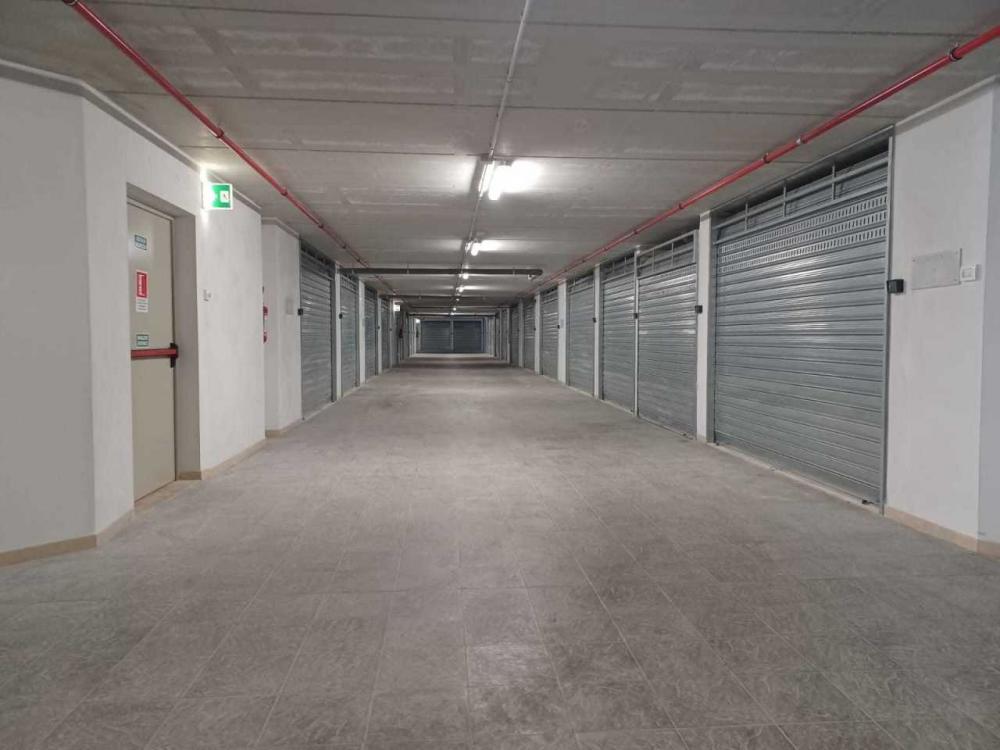 intera palazzina in vendita a Monopoli