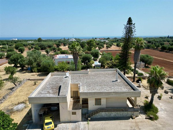 casa indipendente in vendita a Monopoli in zona Cristo delle Zolle