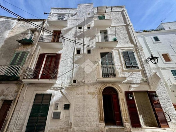 appartamento in vendita a Monopoli in zona Centro Storico