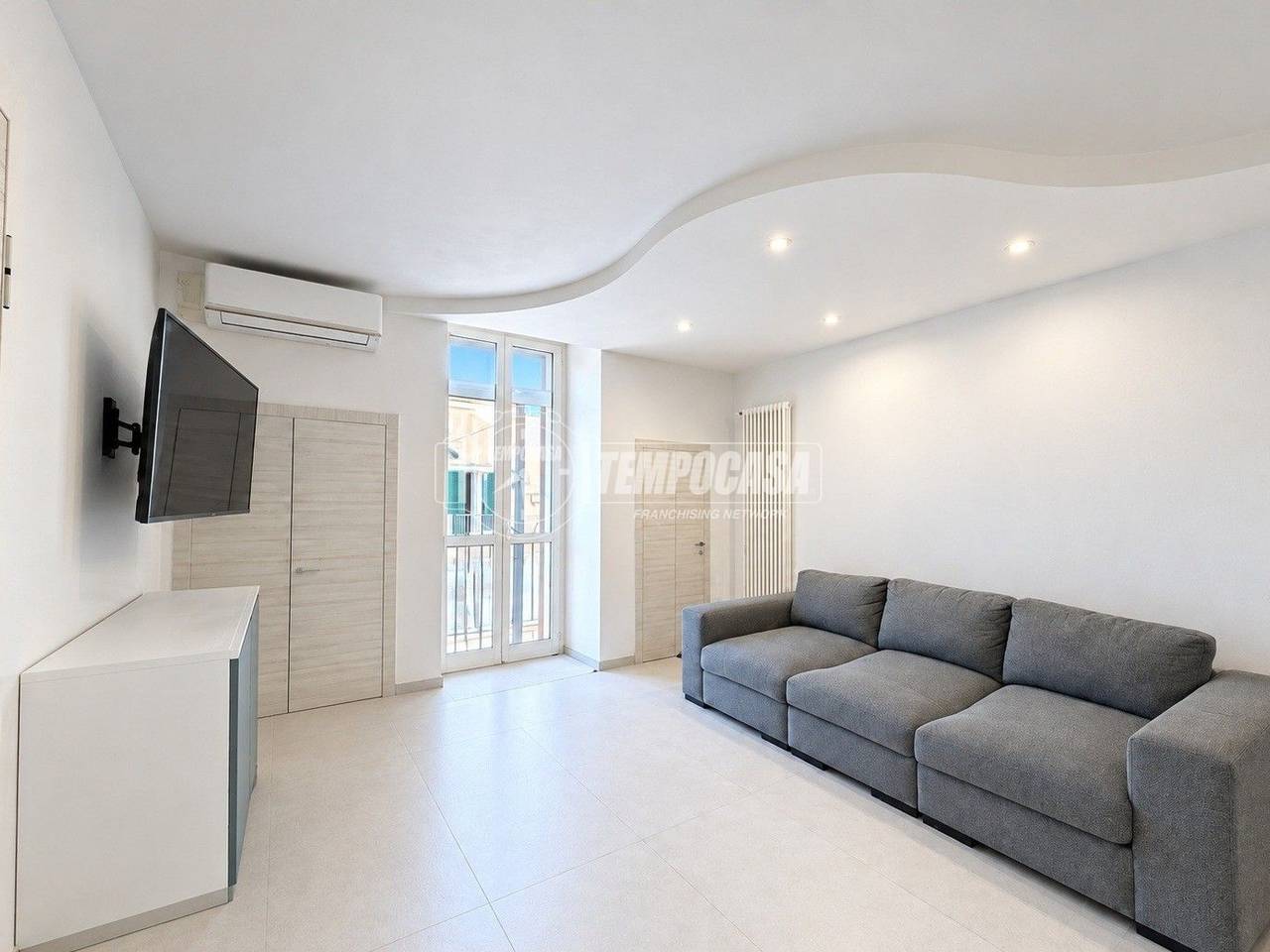 casa indipendente in vendita a Monopoli in zona Centro Storico