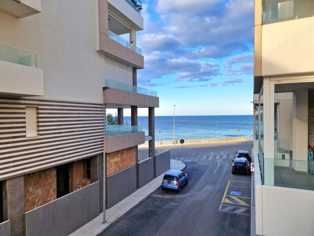 casa indipendente in vendita a Monopoli
