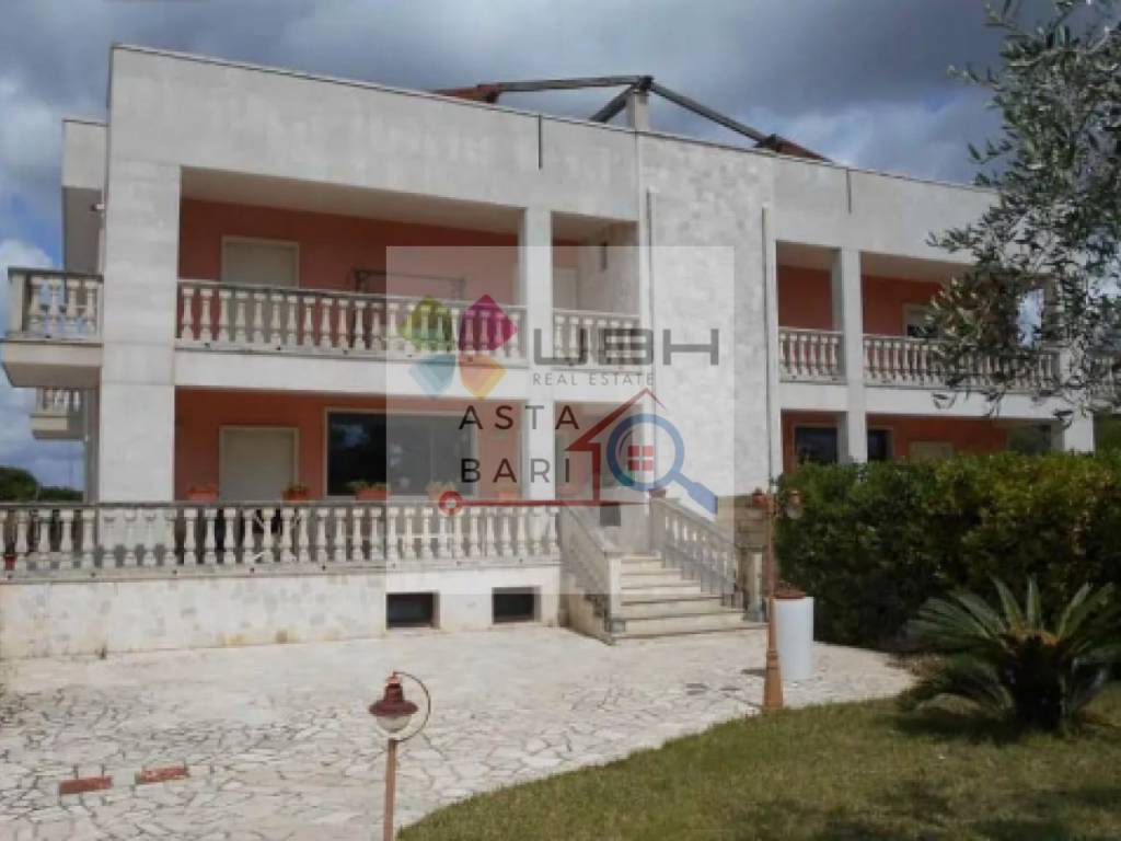 casa indipendente in vendita a Noci