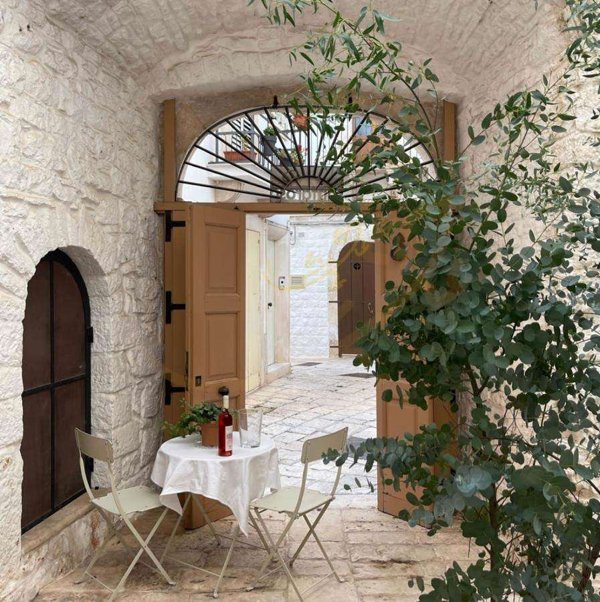 casa indipendente in vendita a Noci