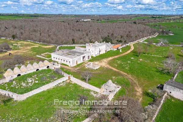 locale di sgombero in vendita a Noci