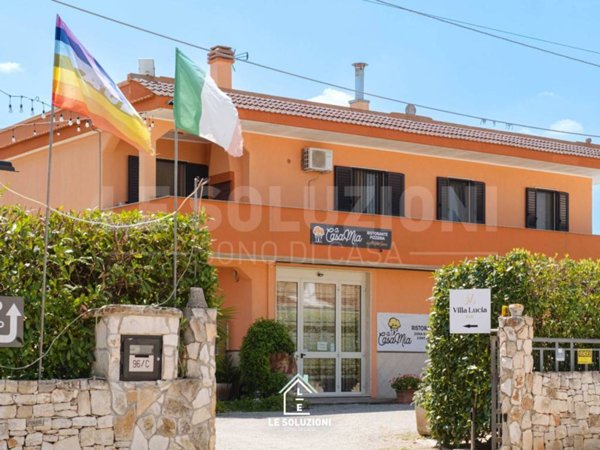 casa indipendente in vendita a Noci in zona Lamadacqua