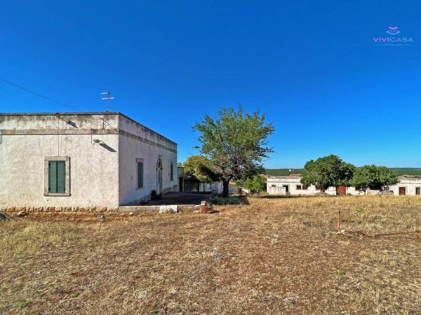 casa indipendente in vendita a Noci