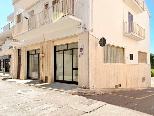 negozio in vendita a Noci