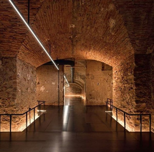 locale commerciale in vendita a Noci