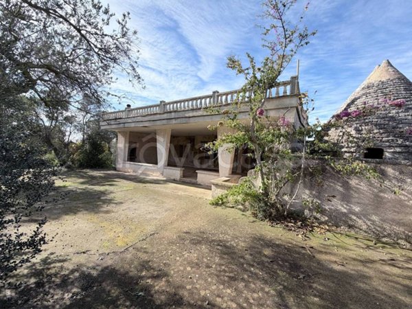 casa indipendente in vendita a Noci