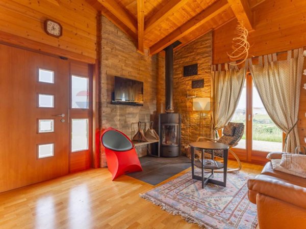 casa indipendente in vendita a Noci