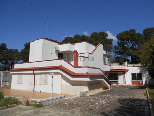 casa indipendente in vendita a Noci