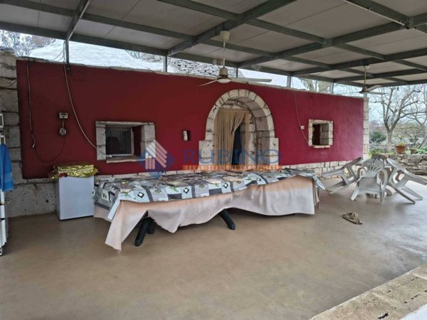 casa indipendente in vendita a Noci