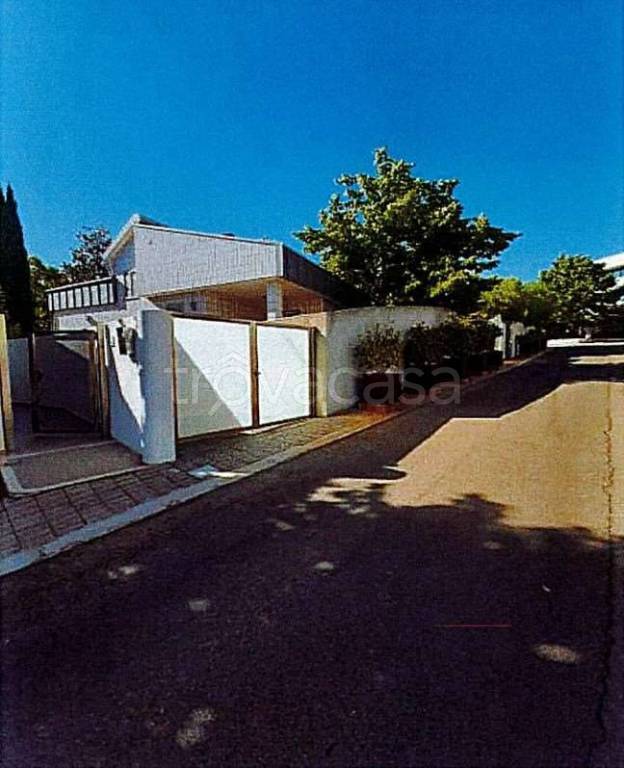 casa indipendente in vendita a Noci