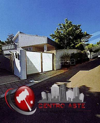 casa indipendente in vendita a Noci