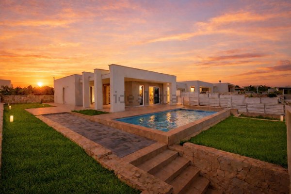 casa indipendente in vendita a Noci