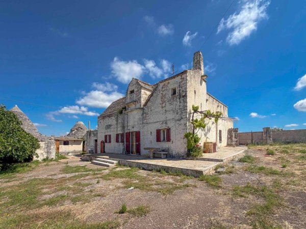 casa indipendente in vendita a Noci