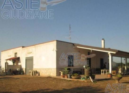 casa indipendente in vendita a Noci in zona Lamadacqua