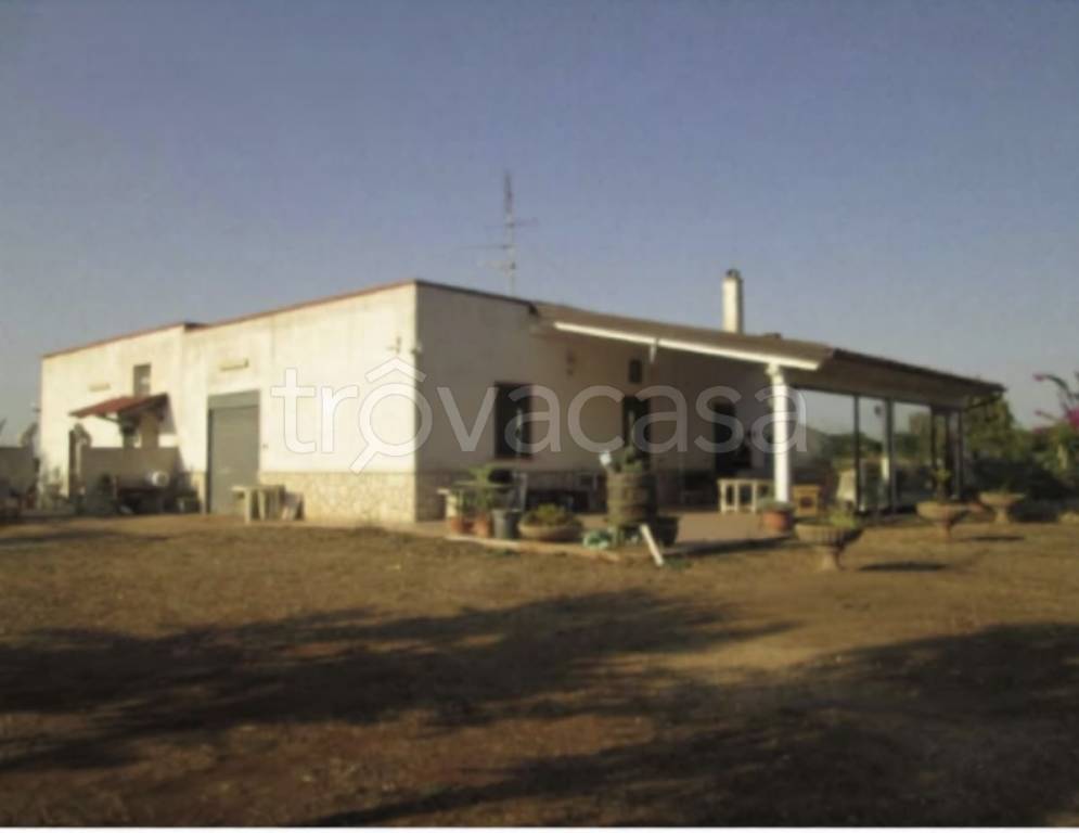 casa indipendente in vendita a Noci in zona Lamadacqua