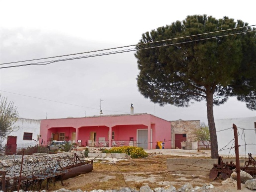 pentavano in vendita a Noci in zona Lamadacqua
