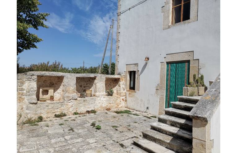 casa indipendente in vendita a Noci in zona Lamadacqua