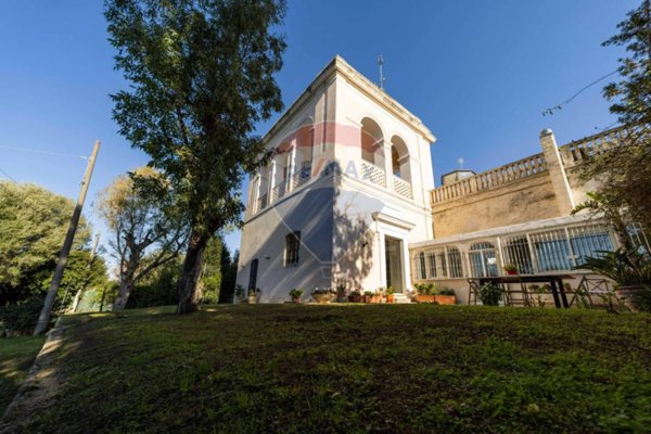 casa indipendente in vendita a Noicattaro in zona Parchitello
