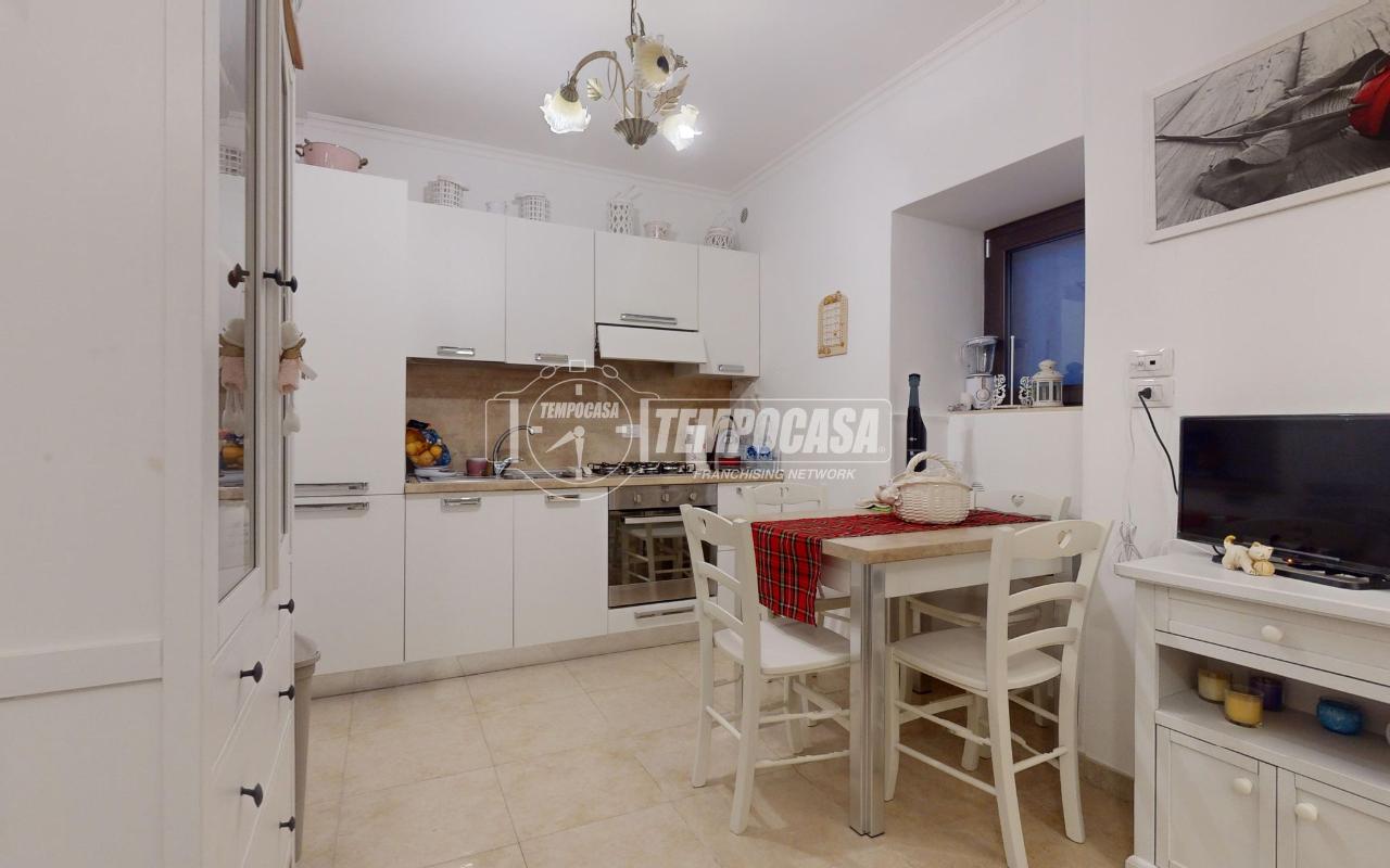 casa indipendente in vendita a Noicattaro