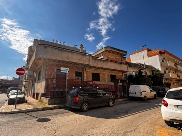 casa indipendente in vendita a Noicattaro