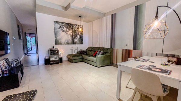 casa indipendente in vendita a Noicattaro in zona Parchitello