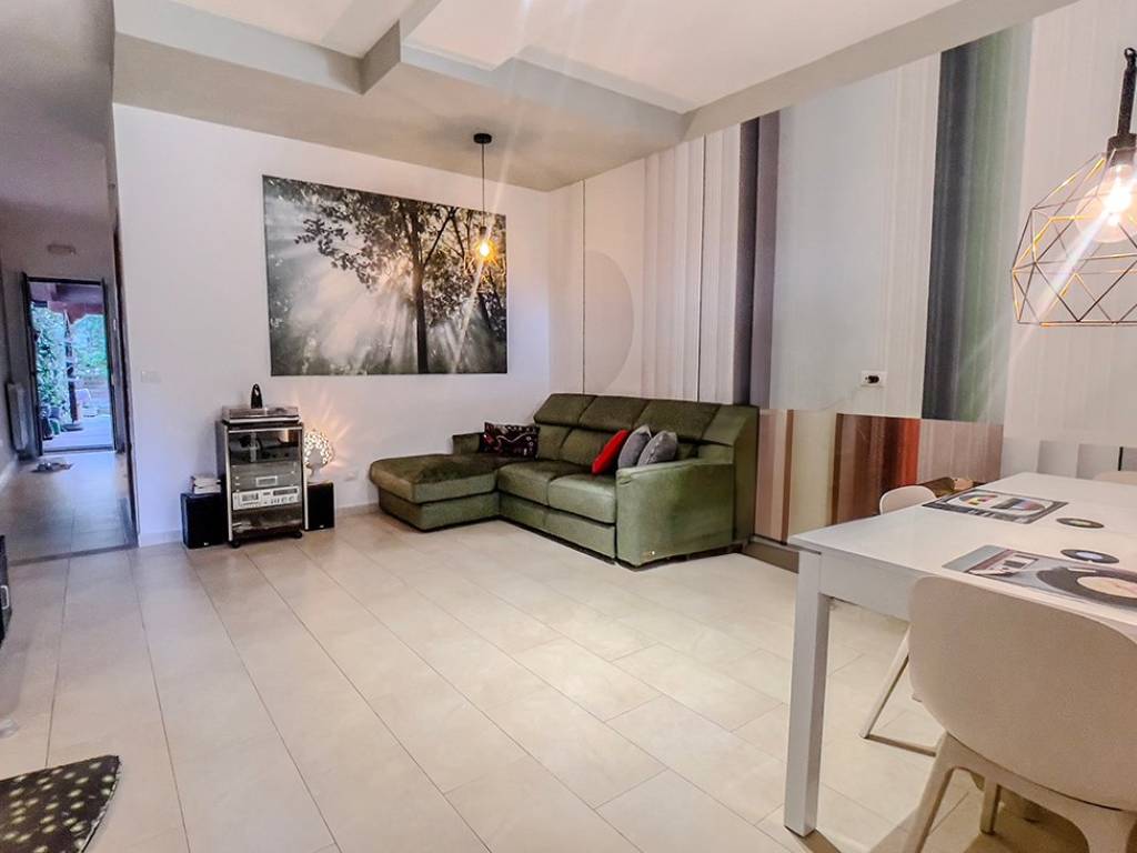 casa indipendente in vendita a Noicattaro in zona Parchitello