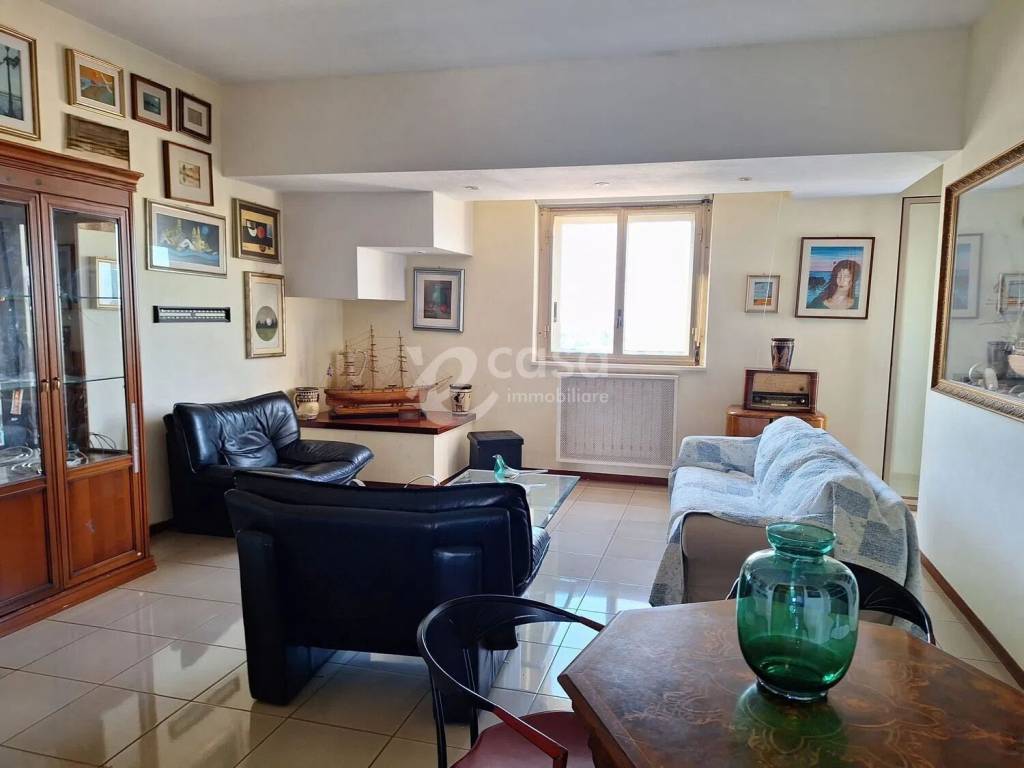 appartamento in vendita a Noicattaro