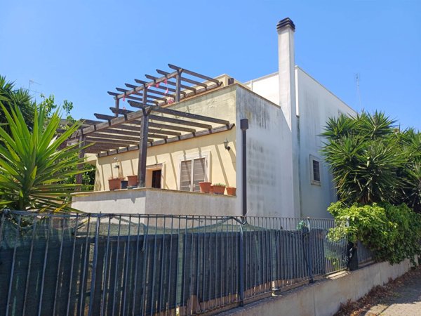 casa indipendente in vendita a Noicattaro